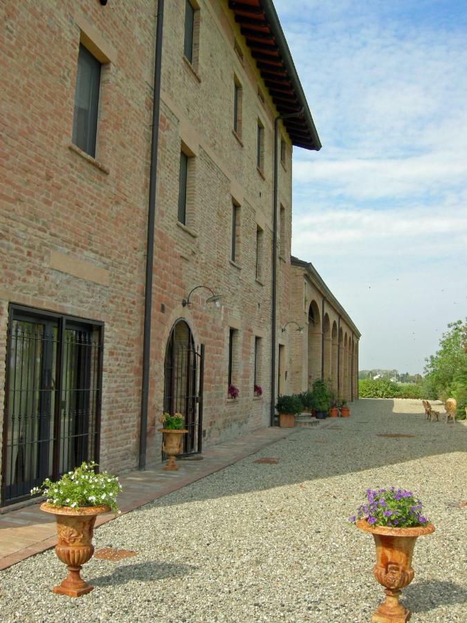 Agriturismo Corte Ghiara Hotell Fontanellato Exteriör bild