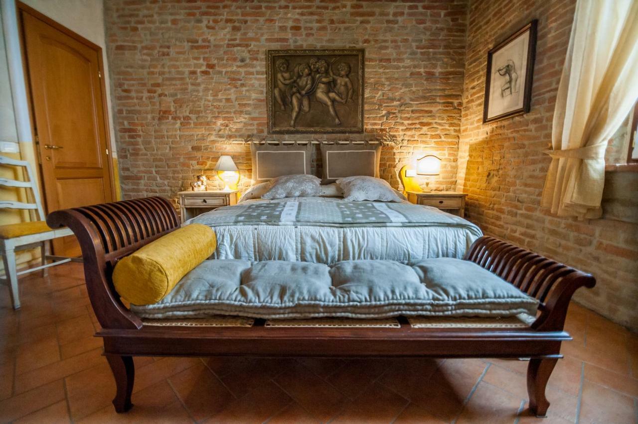 Agriturismo Corte Ghiara Hotell Fontanellato Exteriör bild